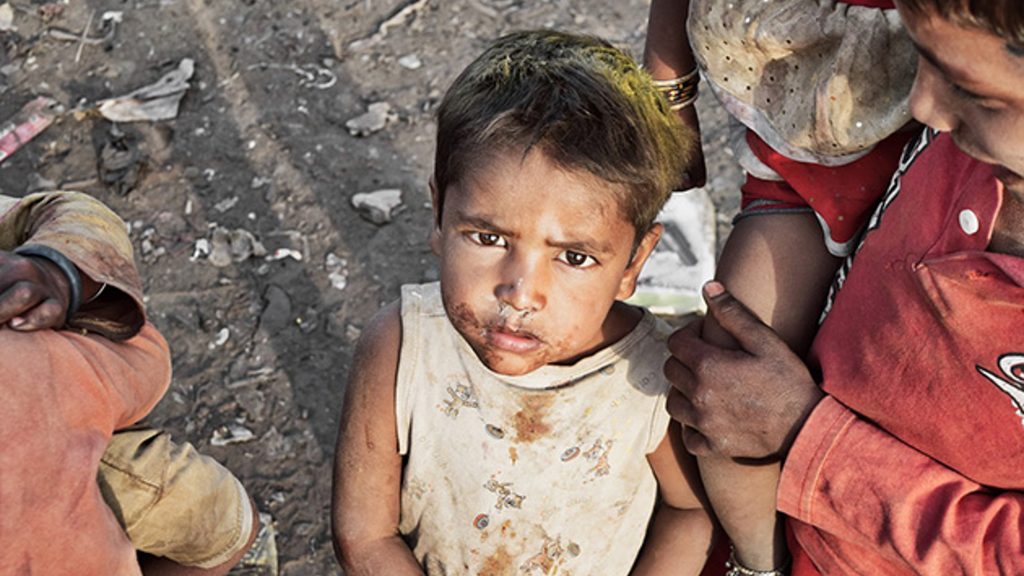 El empleo en América Latina se ha recuperado con base en la informalidad y su futuro es incierto