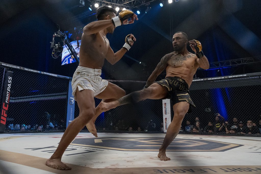 Acelera y gana “Pantera” Guerrero a “Sasquatch” Villegas en LUX 026