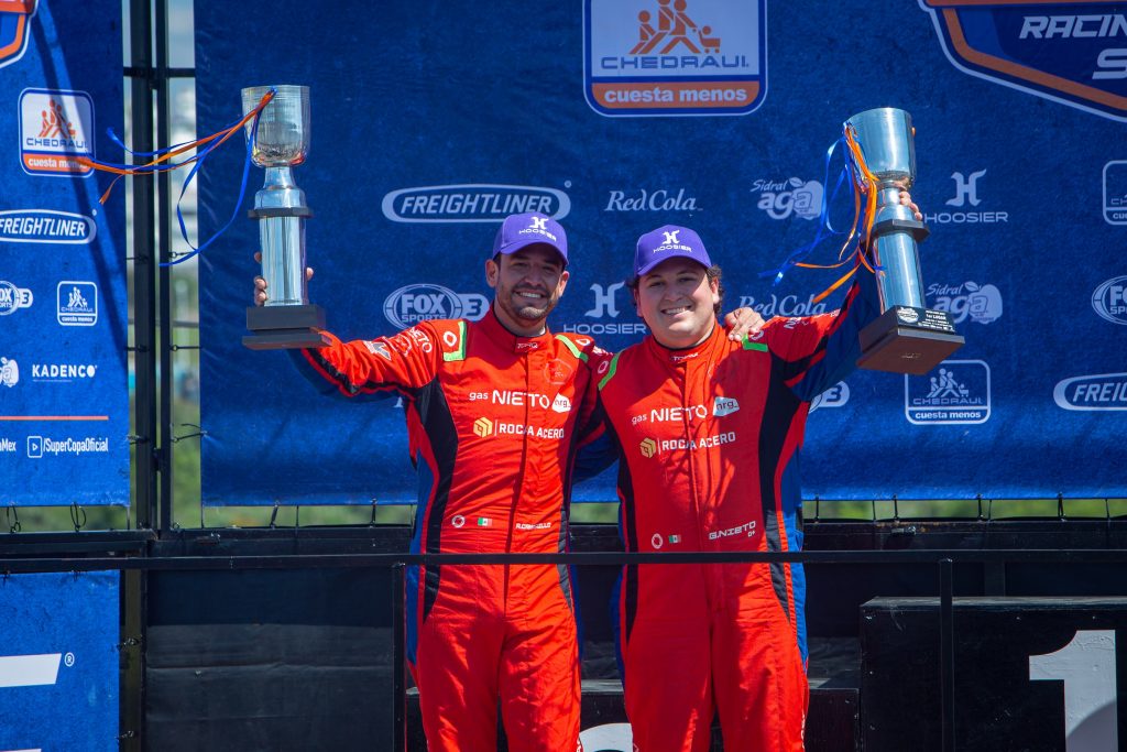 Gerardo Nieto y Rodolfo Camarillo buscan la corona de la GTM Pro 1