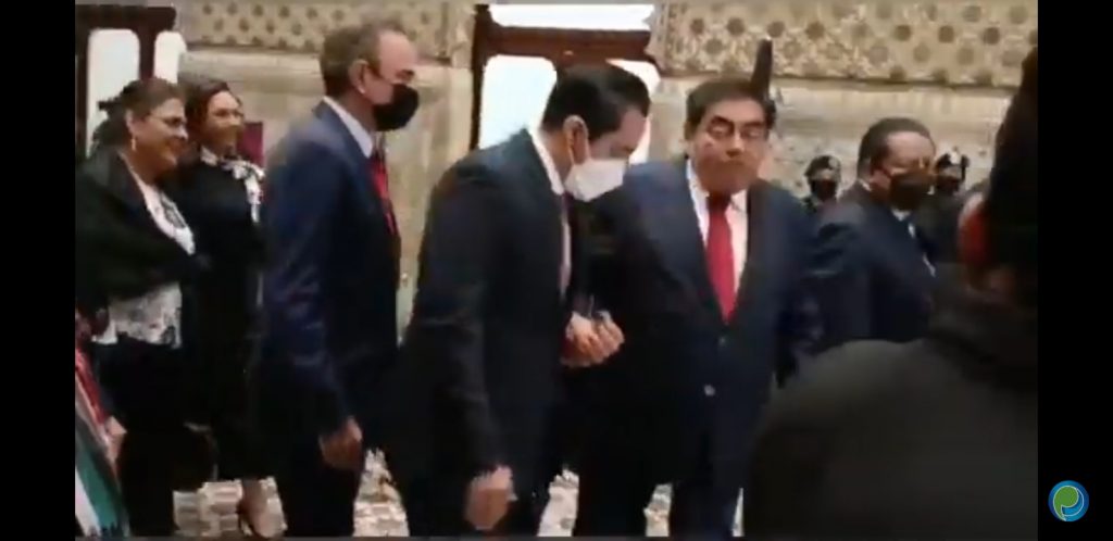 Video desde Puebla: Con el gobernador Barbosa como testigo, Sergio Salomón Céspedes da su informe de labores como presidente del Congreso local