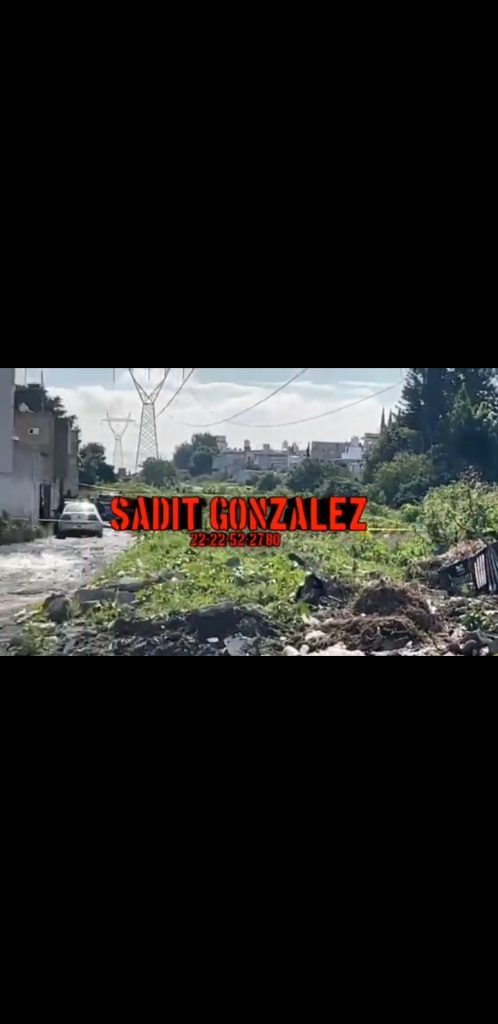 Video desde Puebla: Tiran dos cuerpos con impactos de bala en la colonia El Refugio