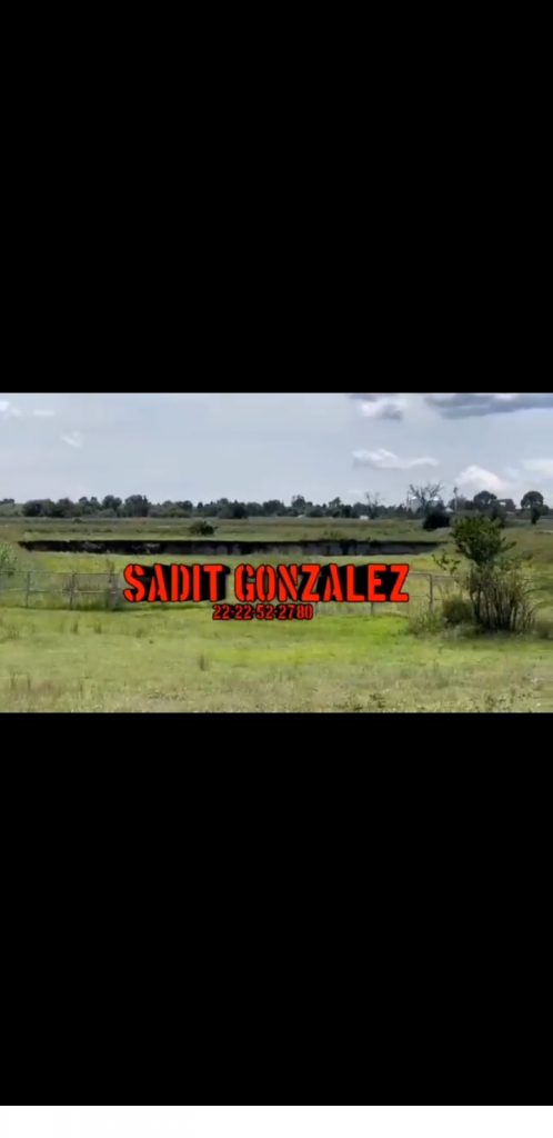 Video desde Puebla: Socavón presenta un desgajamiento