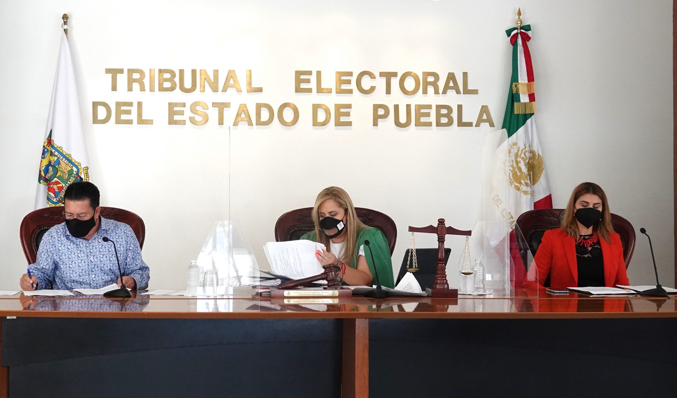 Tribunal Electoral de Puebla sanciona a los presidentes municipales de Eloxochitlán y San Nicolás Aires por diversos motivos