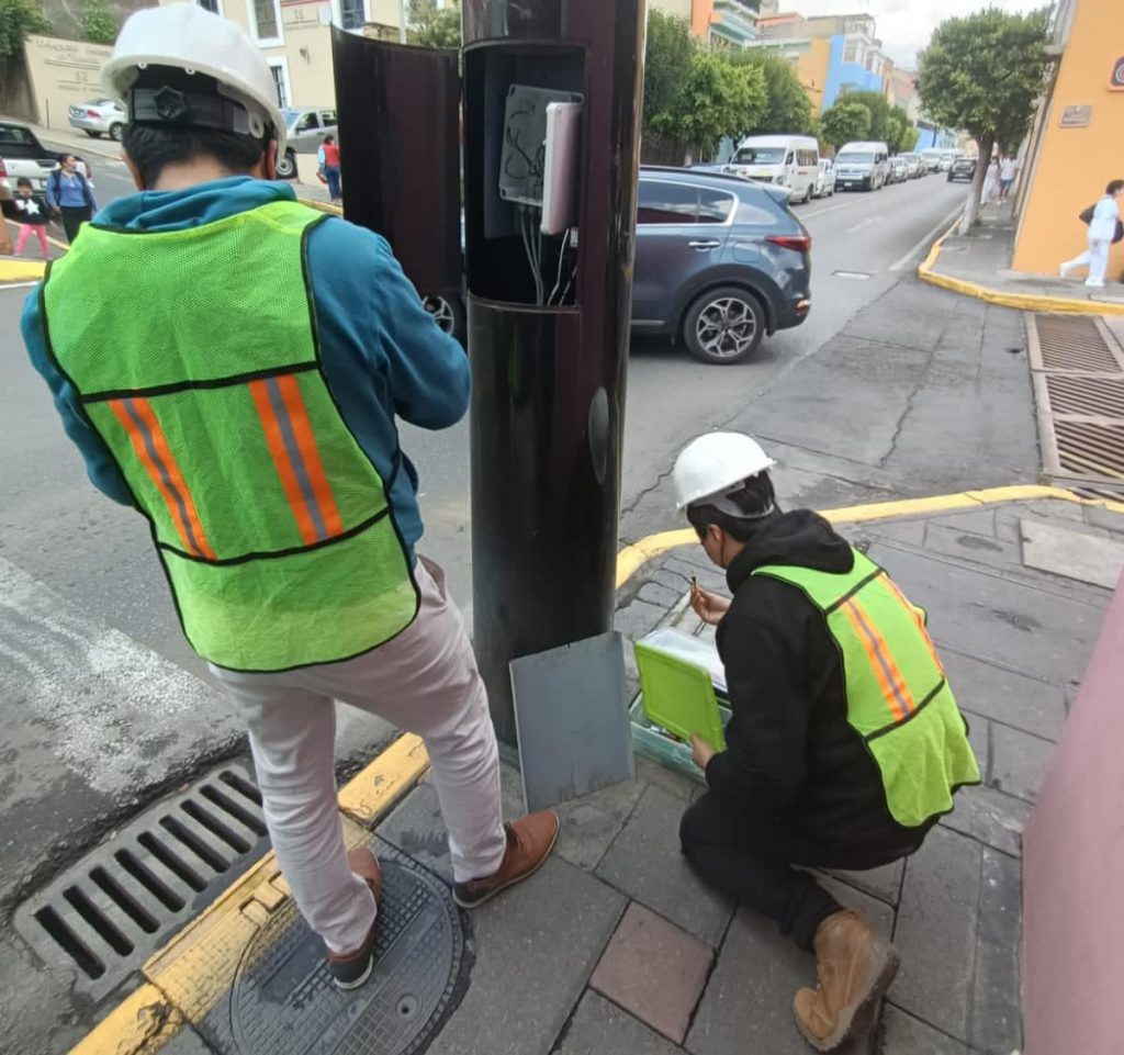 Avanza reparación de semáforos en Tlaxcala Capital