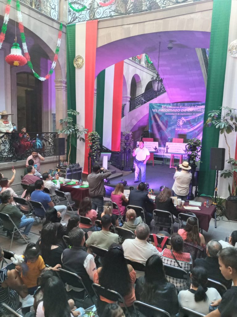 Todo un éxito “el palomazo de la máscara”