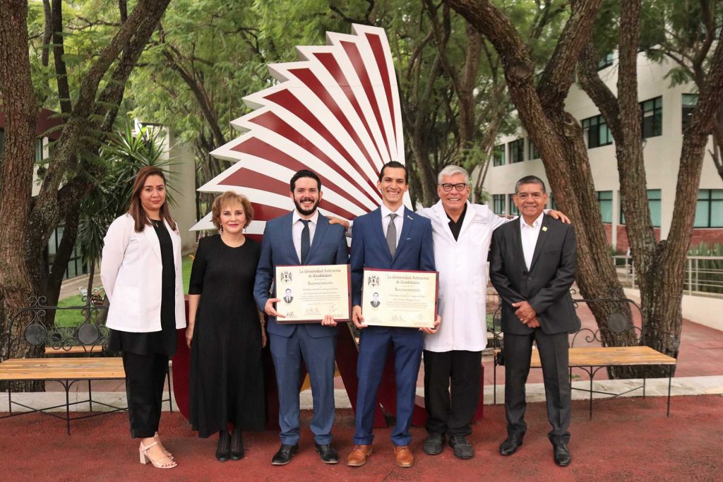 Existe déficit de expertos en cirugía de manos