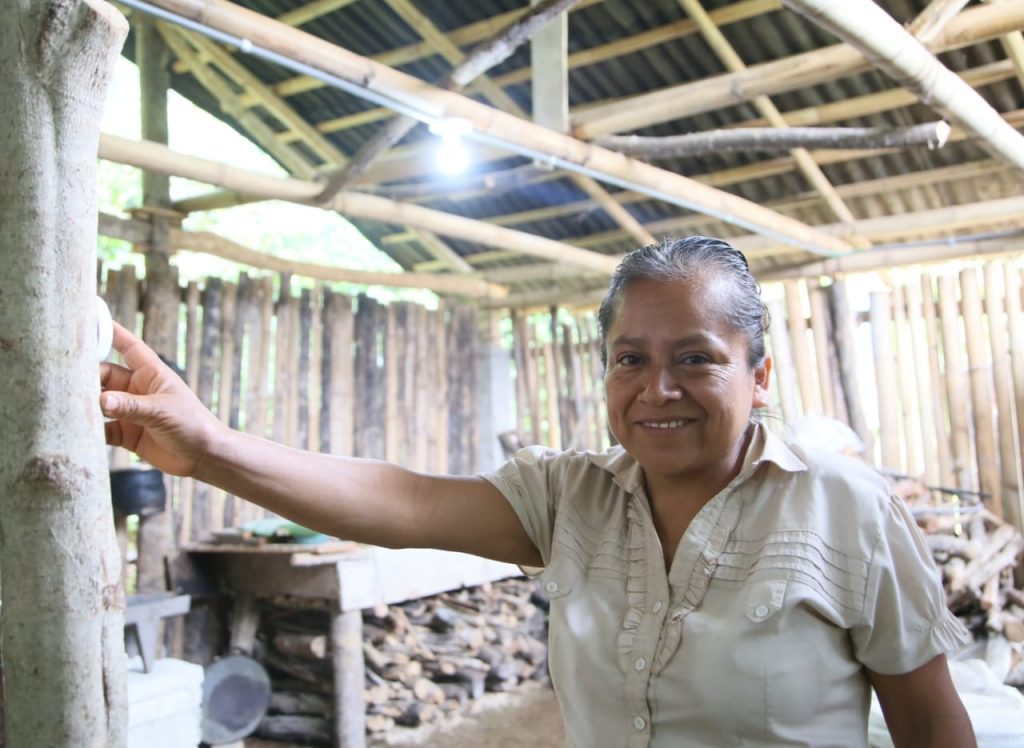 Continúa Bienestar con acciones para combatir la pobreza en Huehuetla