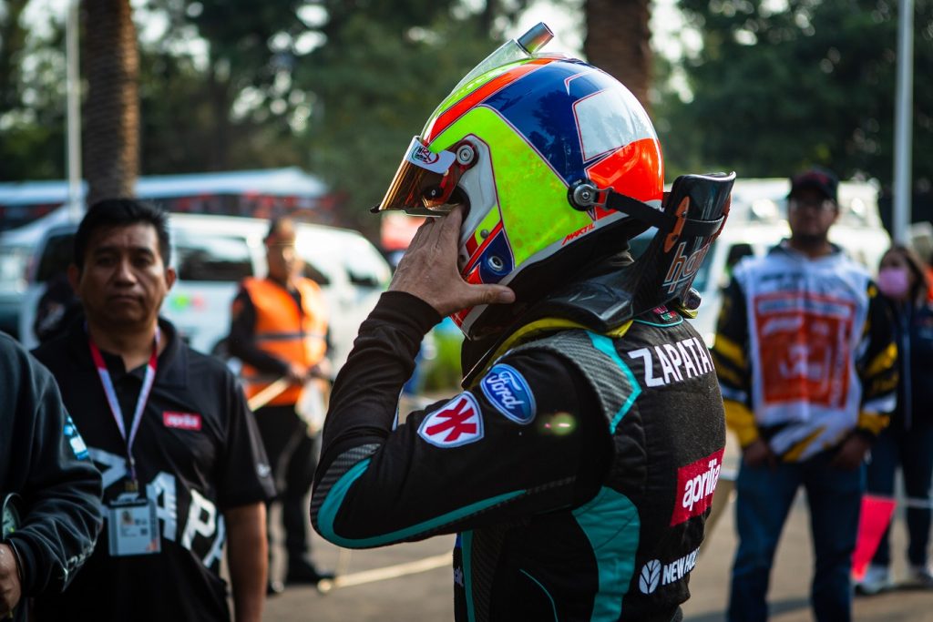 Homero Richards y Michel Jourdain los más rápidos de las prácticas