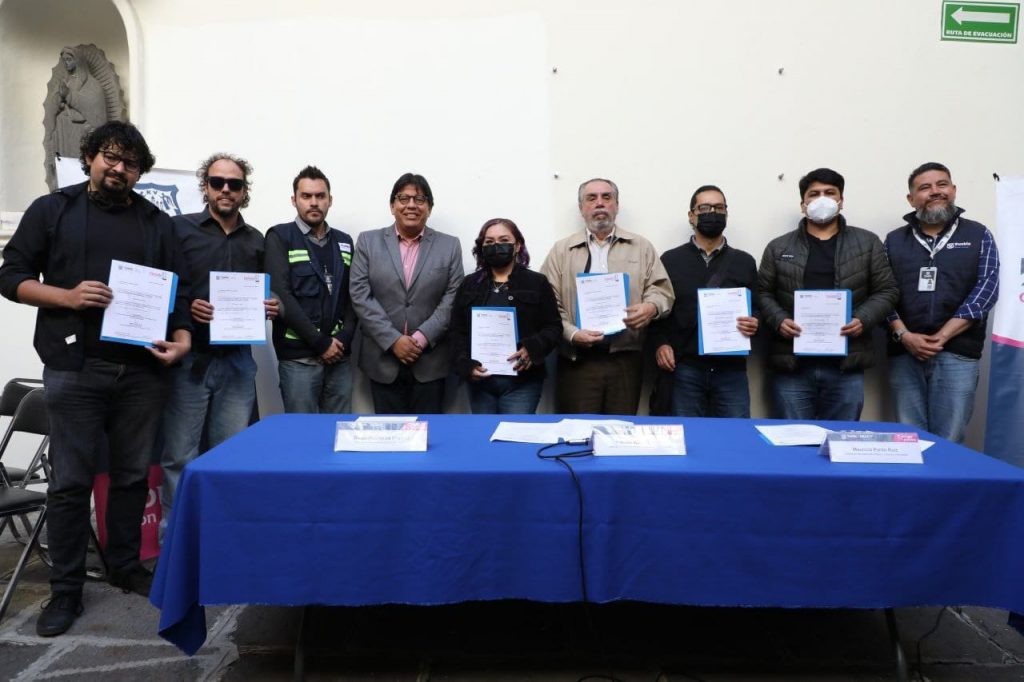 IMACP apoya a escritores poblanos