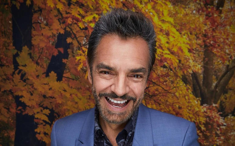 Eugenio Derbez reaparece en redes sociales tras recibir terapia de rehabilitación