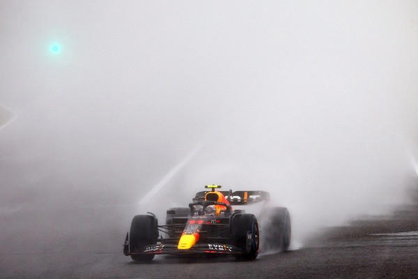 Red Bull avista título en el GP de Estados Unidos; Checo Pérez por segundo puesto