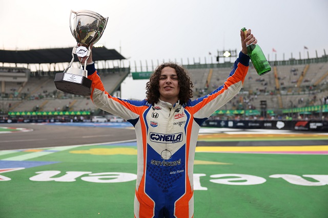 Arturo Flores subió al podio de F4 NACAM en el Gran Premio de México