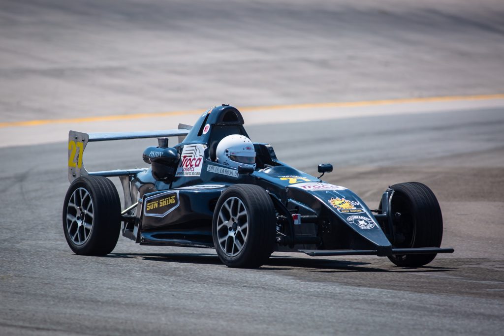 Edy de la Rosa busca el campeonato de la F5 novatos