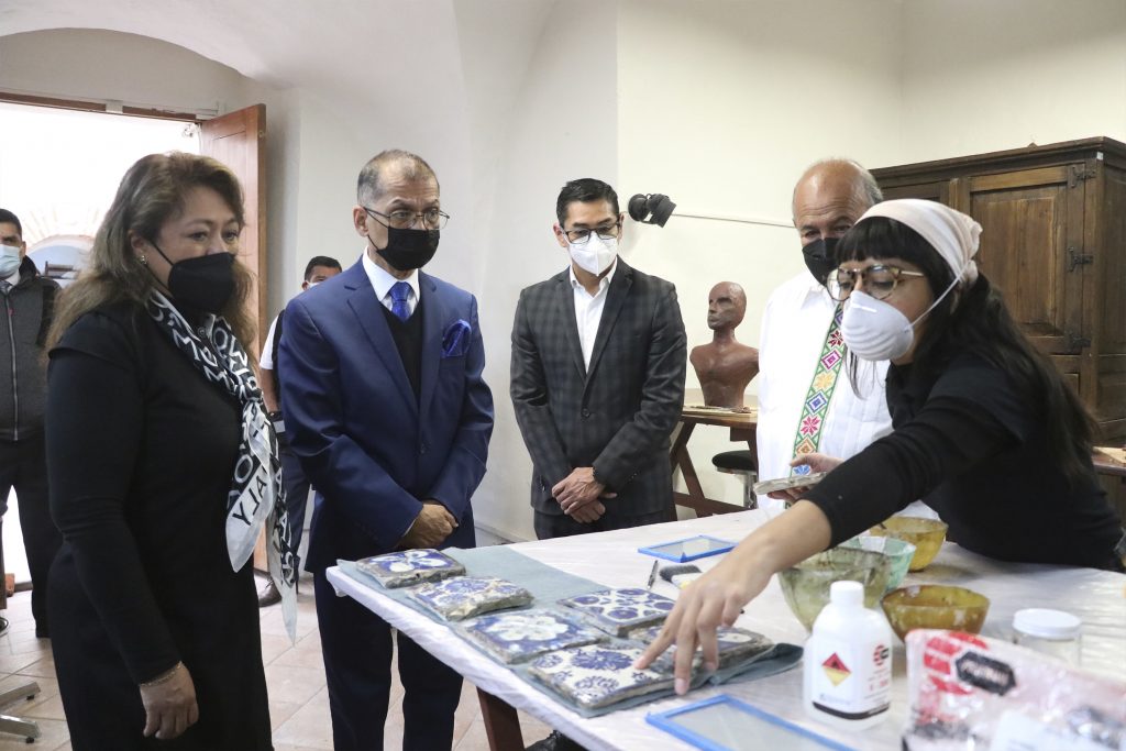 Reafirman Cultura e ICATEP acuerdos en favor de la Escuela Taller en Restauración