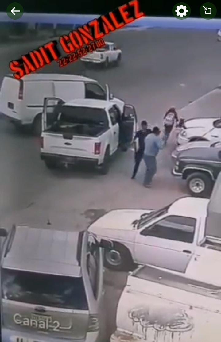 Video desde Puebla: Levantón y robo de vehículo en Amozoc