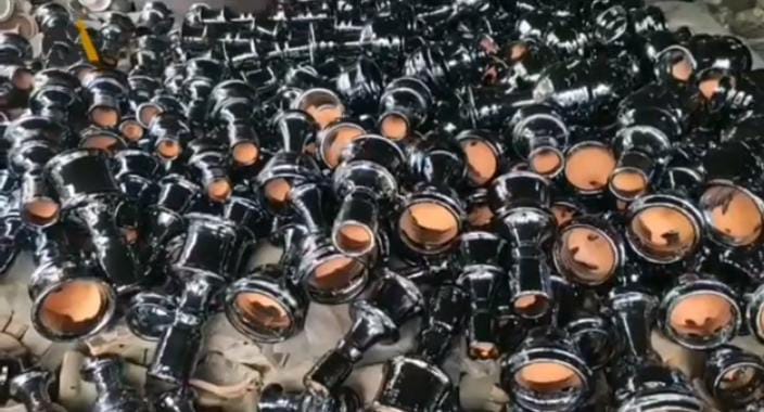 Video desde Puebla: Alfareros del barrio de La Luz fabrican sahumerios para la temporada de muertos