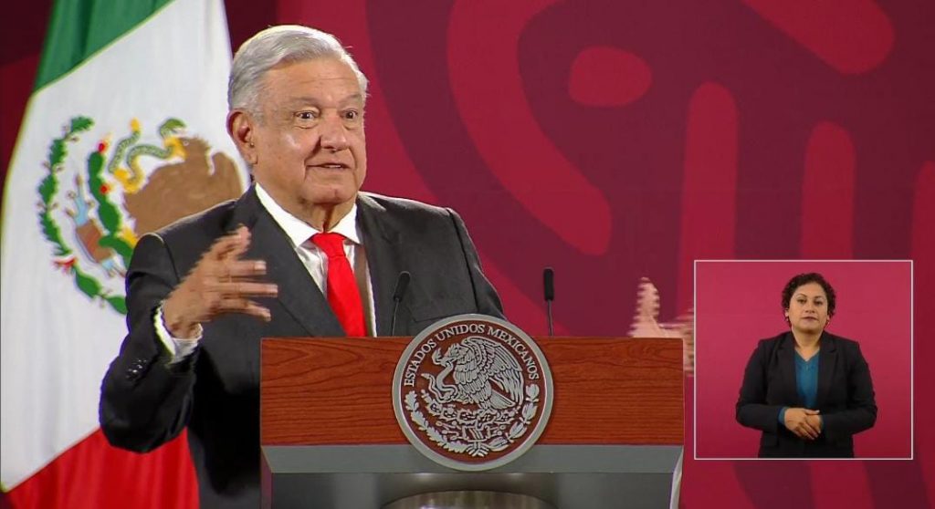 Por daños a la salud, AMLO prohíbe ventas de vaper y cigarros electrónicos