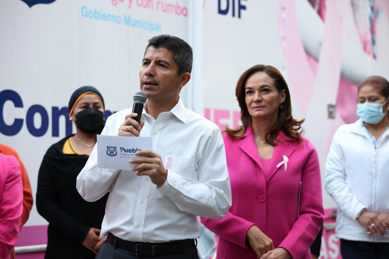 Video: Ayuntamiento de Puebla refuerza campaña contra el cáncer de mama