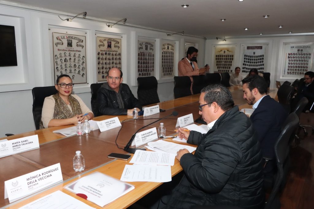 Comisión de la Familia y los Derechos de la Niñez presenta Informe de Actividades