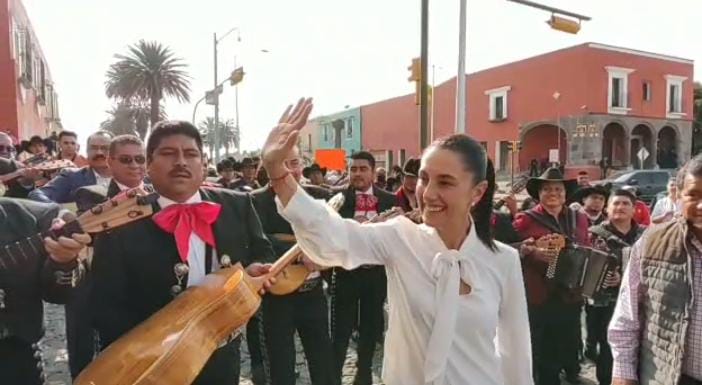 Video desde Puebla: Claudia Sheinbaum es recibida en Casa Aguayo