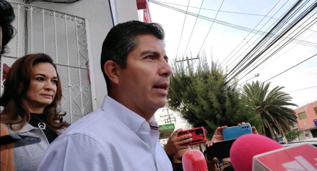400 mil mdp se requerirían para municipalizar servicios de recolección de desechos y paraderos, advirtió Eduardo Rivera