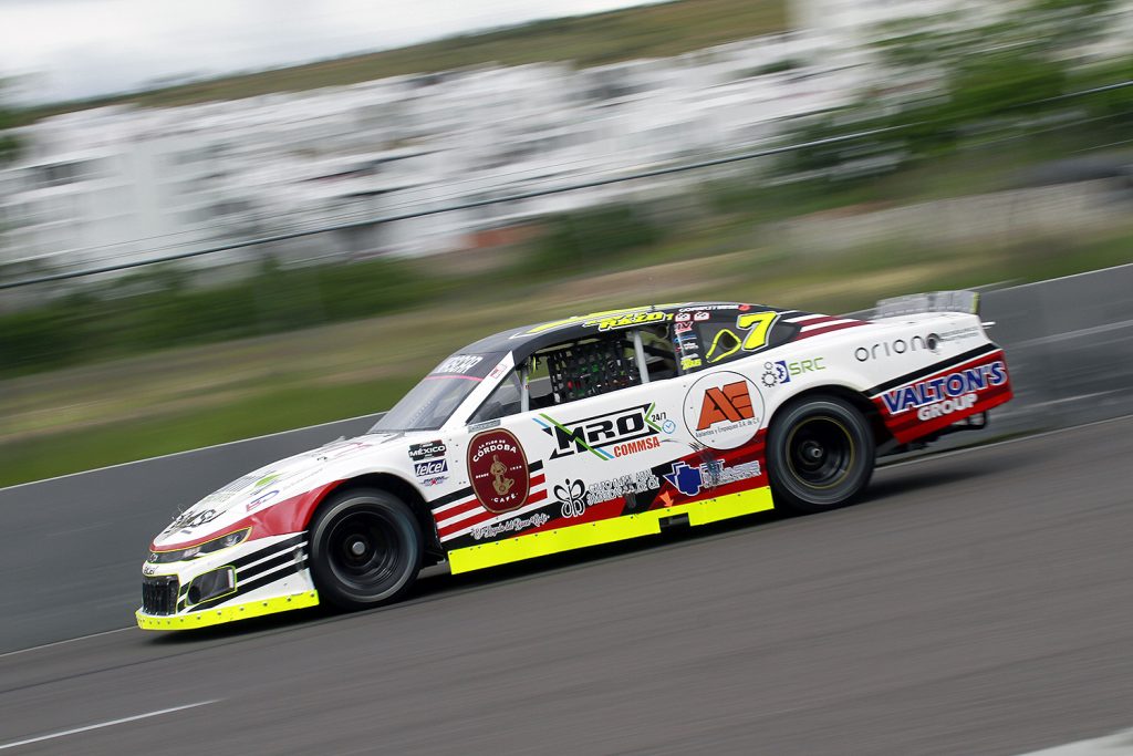 Consigue Xavi Razo un cuarto lugar en Querétaro