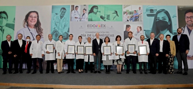 Destaca Del Mazo el trabajo de los médicos por cuidar la salud de los mexiquenses