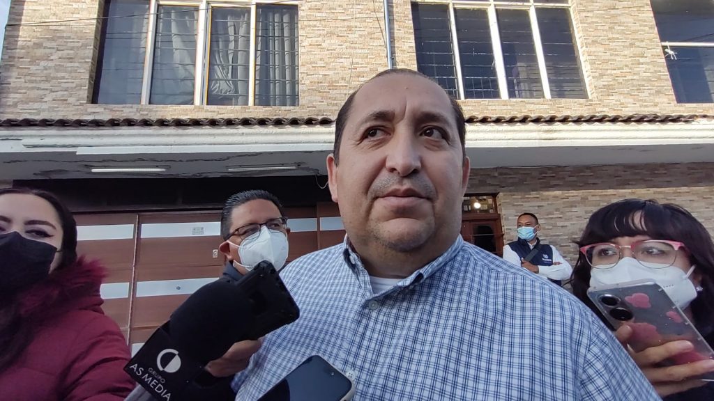 Video desde Puebla: Un mes tardará la reparación del bulevar Vicente Suárez, precisó Vélez Tirado