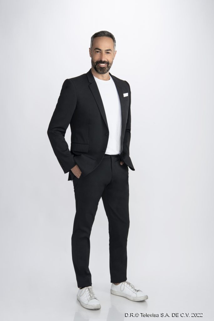 Carlos Arenas platica sobre el Desfile de Día de Muertos “El Ombligo de la Luna”