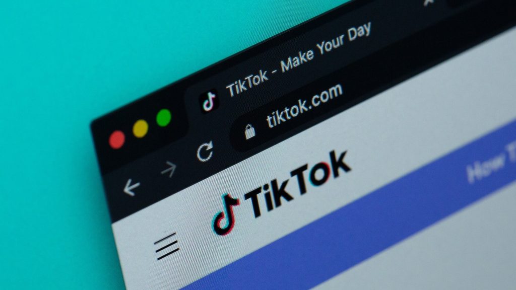 5 estafas de TikTok en las que no debes caer