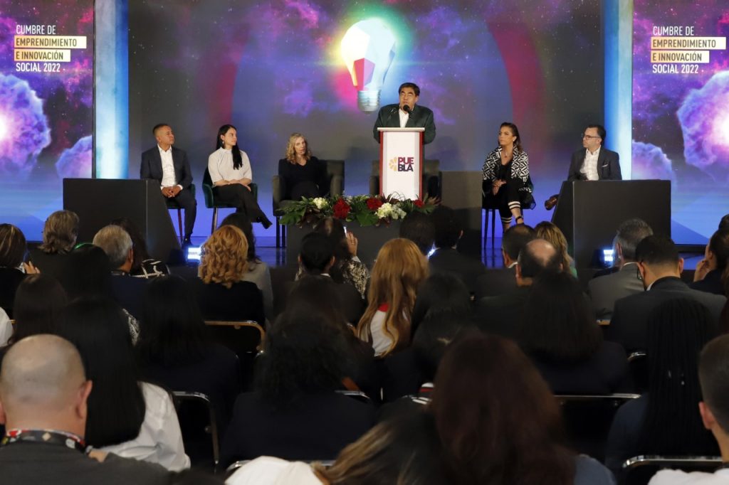 En Puebla se apoya a los emprendedores para abatir desigualdades, reiteró Miguel Barbosa