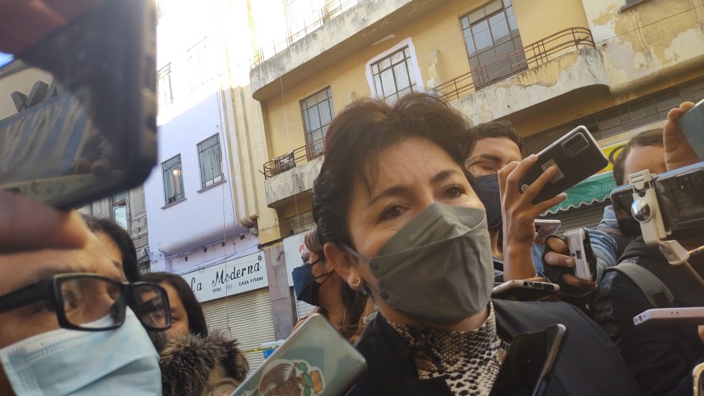 Consuelo Cruz negó que los policías hayan atacado a jóvenes del Oxxo