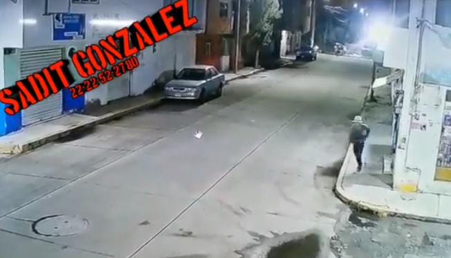 Video desde Puebla: A mano armada, atacan a mujer en Texmelucan