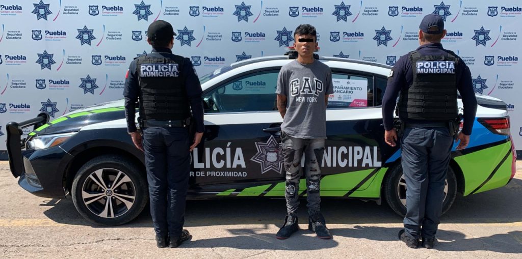 Acusados de robo a transeúnte