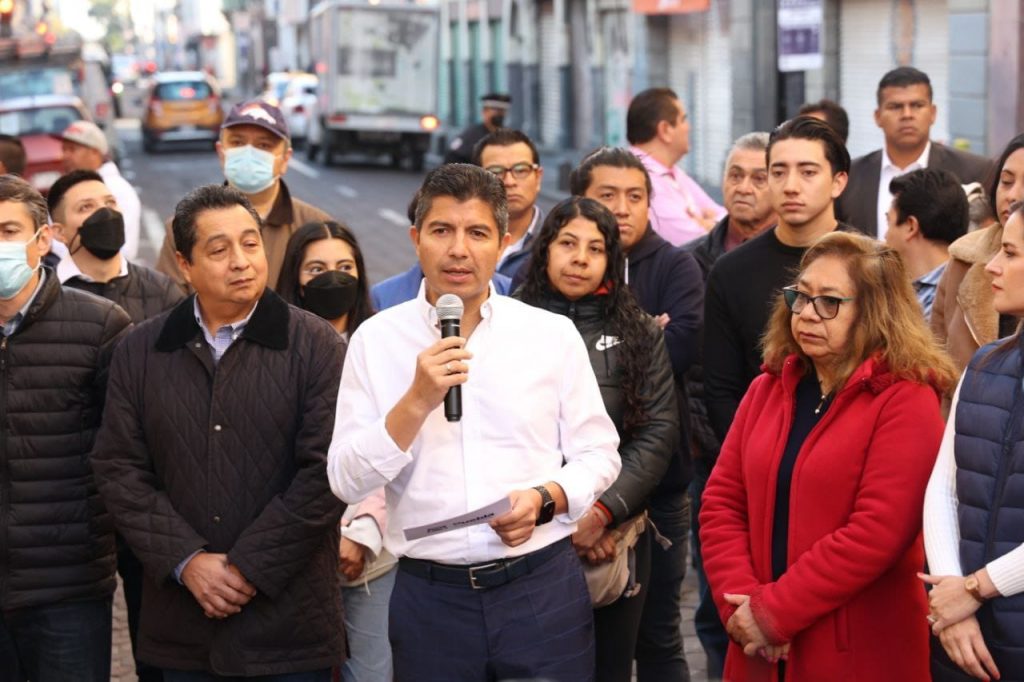 Se pondrán colores a 500 fachadas del Centro Histórico: Eduardo Rivera