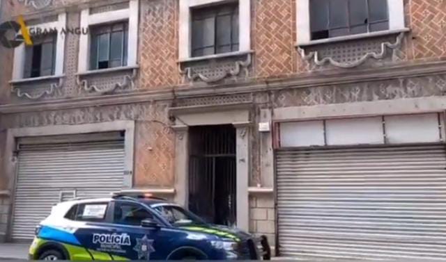 Video desde Puebla: Encuentran cadáver en edificio de la 9 norte