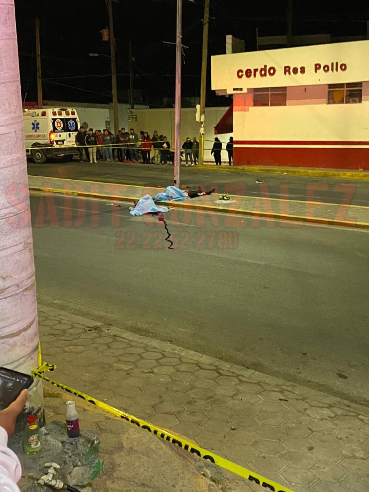 Mueren dos hombres al derrapar en Tlacotepec de Juárez