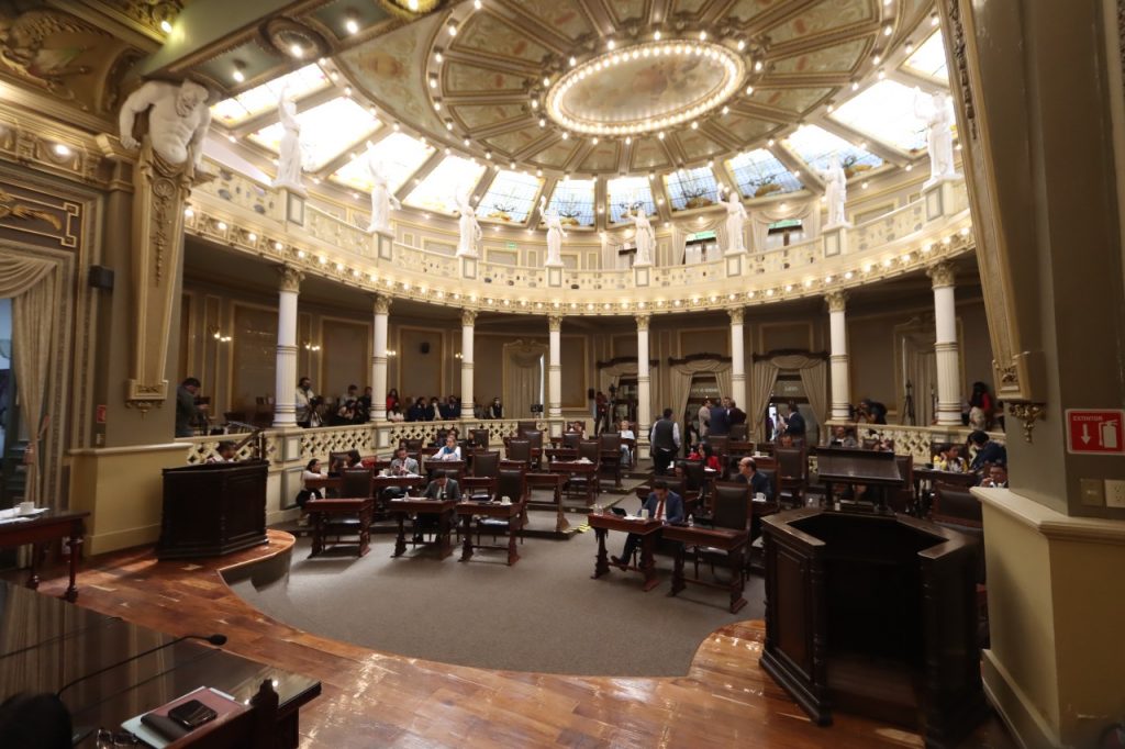 Aprueba Congreso Acuerdo para diagnosticar y prevenir enfermedades visuales en estudiantes  