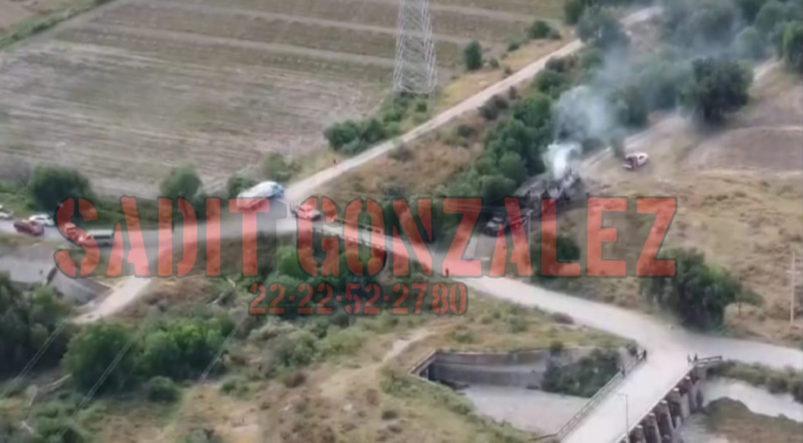 Dos muertos y camiones quemados, saldo de balacera en Huixcolotla