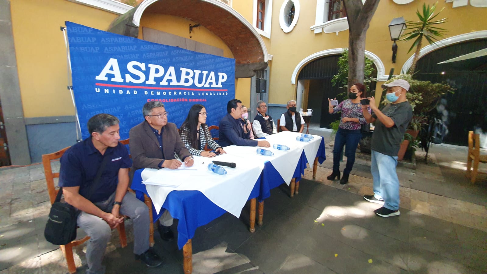Integrantes del Aspabuap respaldan contrato colectivo de trabajo