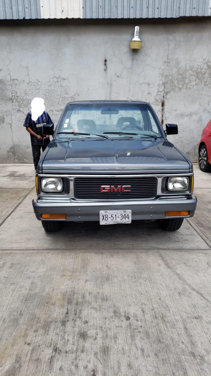 Video desde Puebla: Se pide ayuda a la ciudadanía para localizar camioneta robada en la zona de Angelópolis