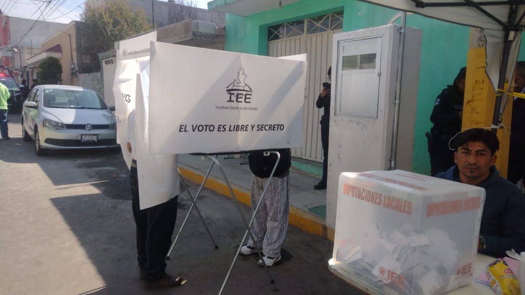 Sigue la renovación de mesas directivas de colonias en Puebla capital