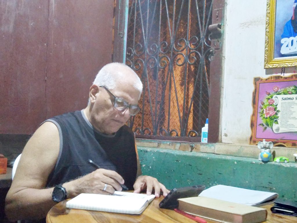 Pohema: “¡VIEJO LIBRO, PERO ÚTIL!”