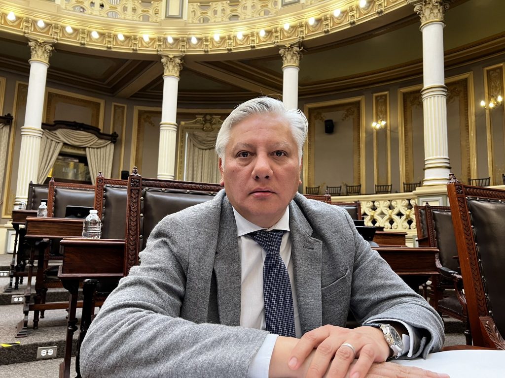 Busca Fernando Morales se implementen clases de igualdad de género