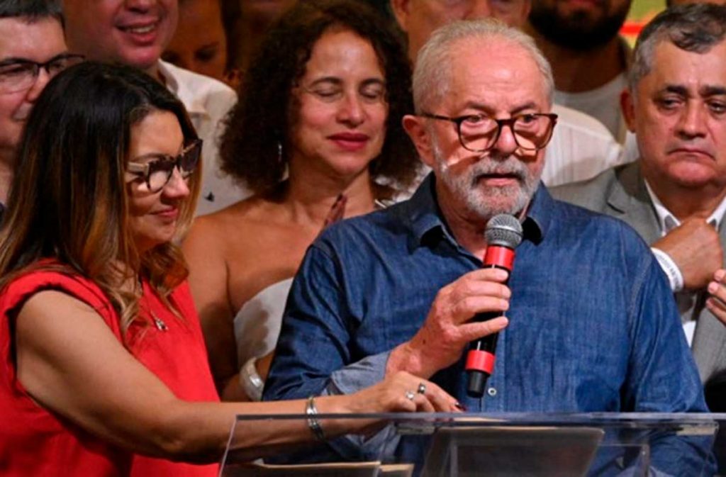 Lula anuncia 16 ministros más para su futura administración