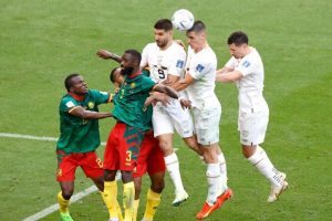 Camerún y Serbia empataron en un partidazo a puro gol en la Copa del Mundo