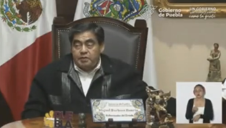 Puebla se queda con su sector salud, anunció el gobernador Miguel Barbosa