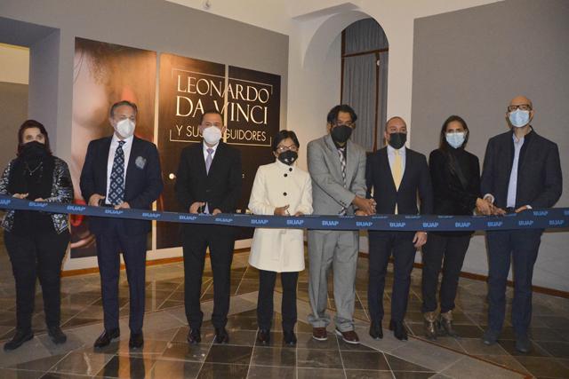 Inaugura Rectora Lilia Cedillo exposición “Leonardo Da Vinci y sus seguidores en Puebla”