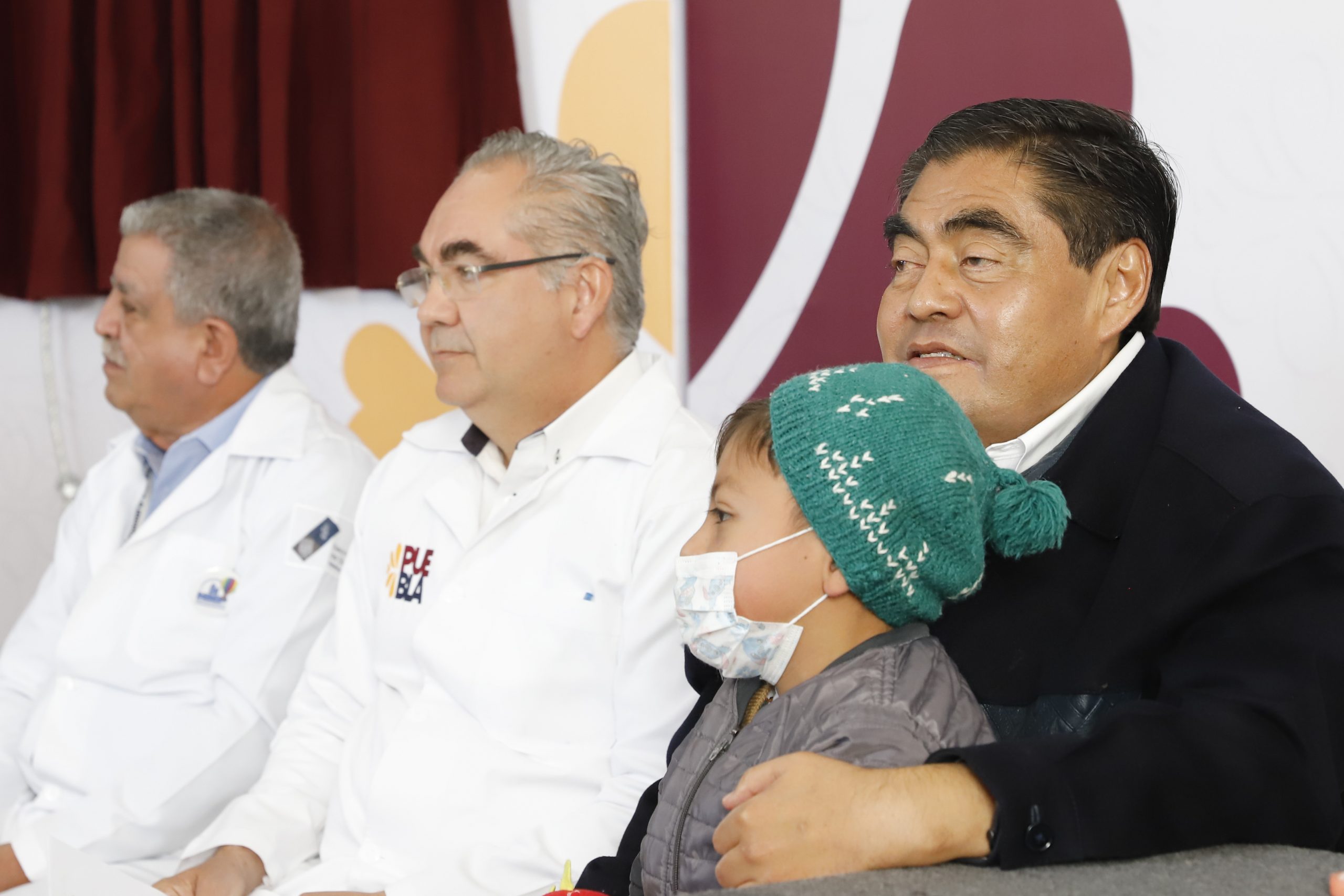 Video desde Puebla: Gobernador Barbosa inaugura unidad gratuita de hemodiálisis y refrenda compromiso con los más vulnerables
