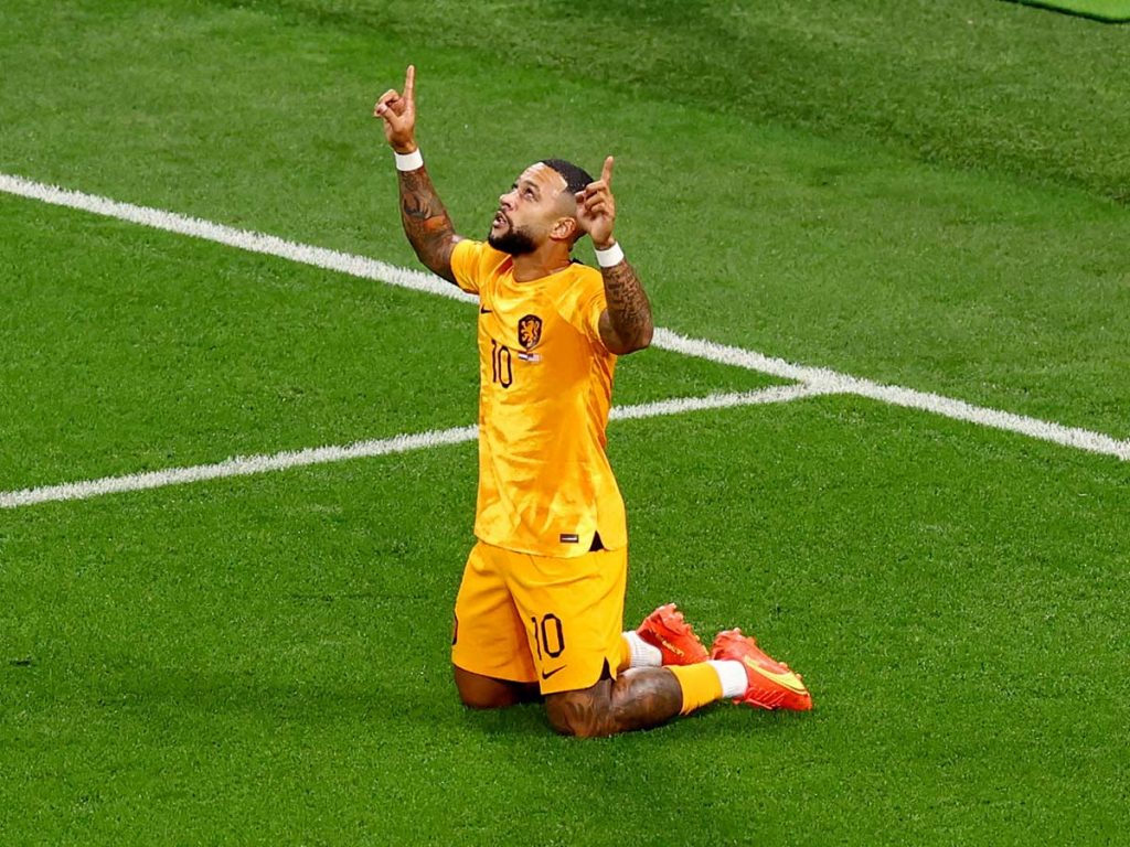 Holanda muestra músculo y está en Cuartos; EU, eliminado